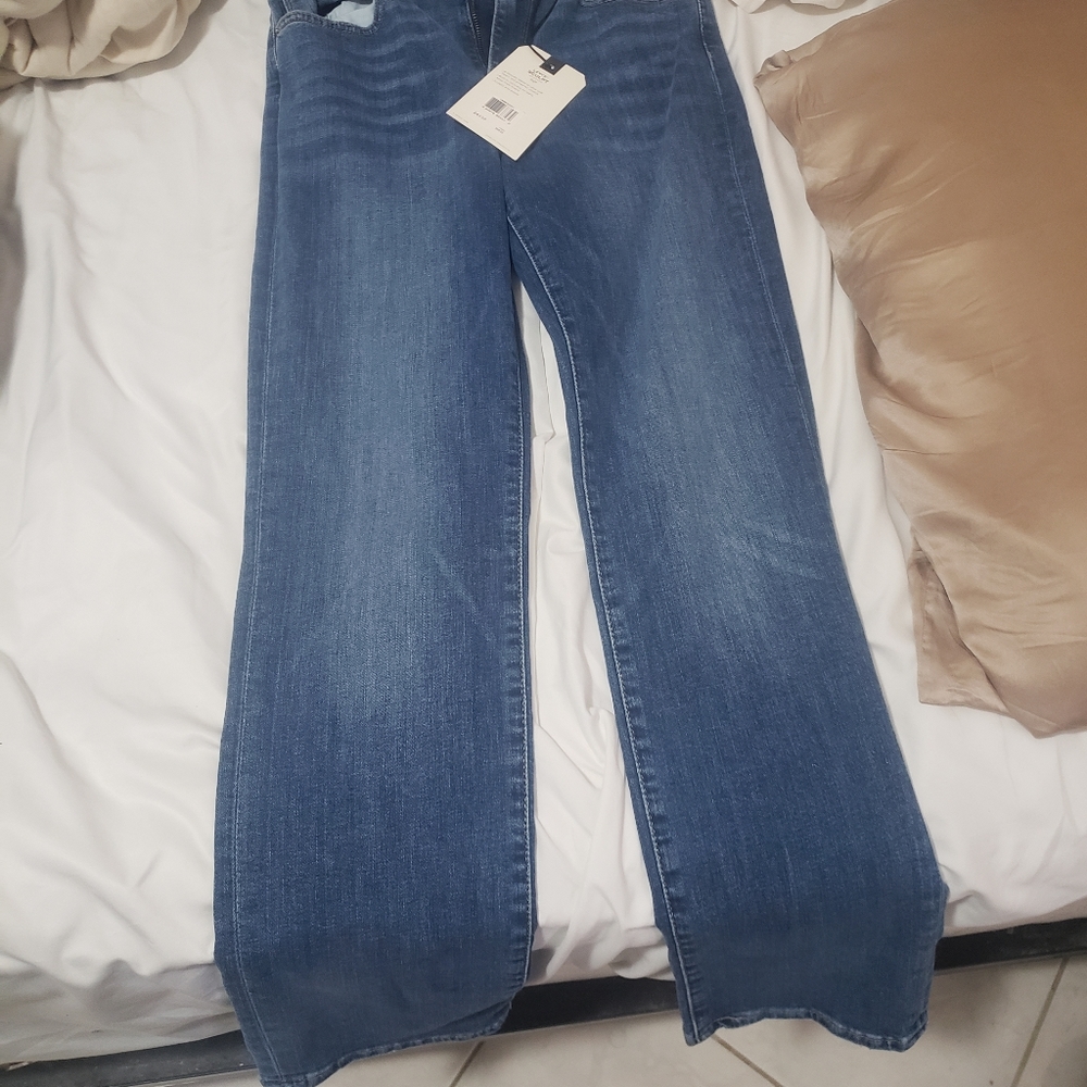NWT Levi high rise straight jeans